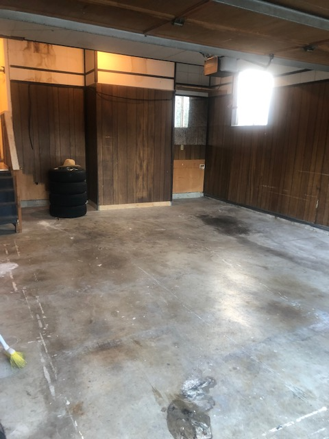 1916 E 60th St - Photo 3 of 17