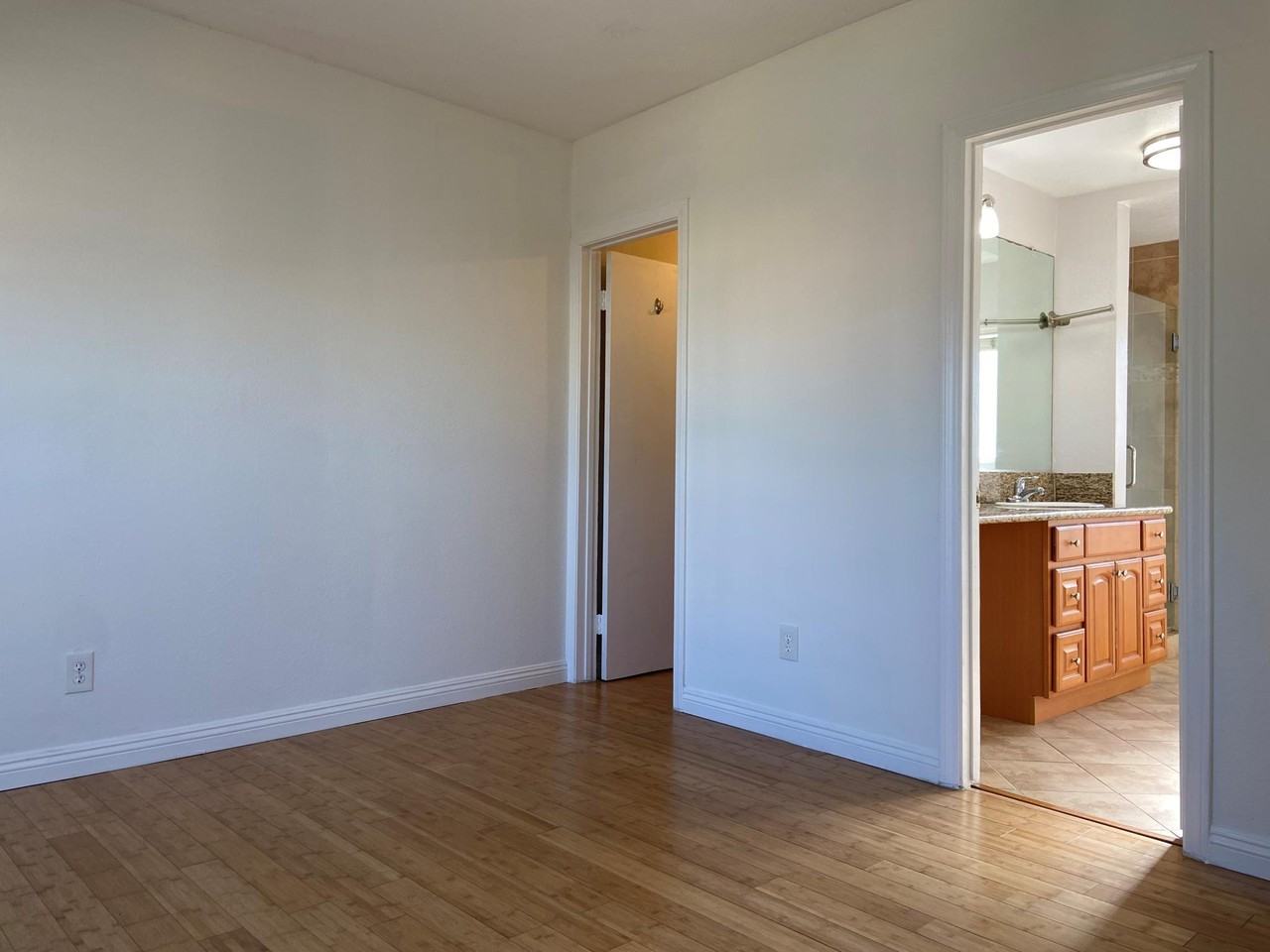 1637 S Bronson Ave #NA - Photo 7 of 12