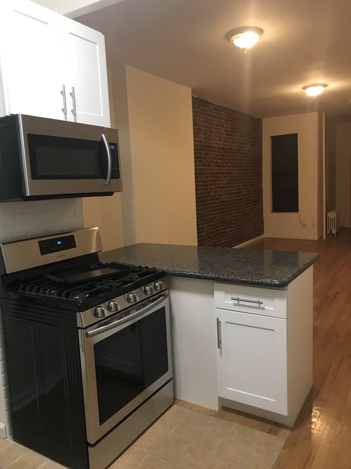 507 East 87th Street #111 - Photo 7 of 15