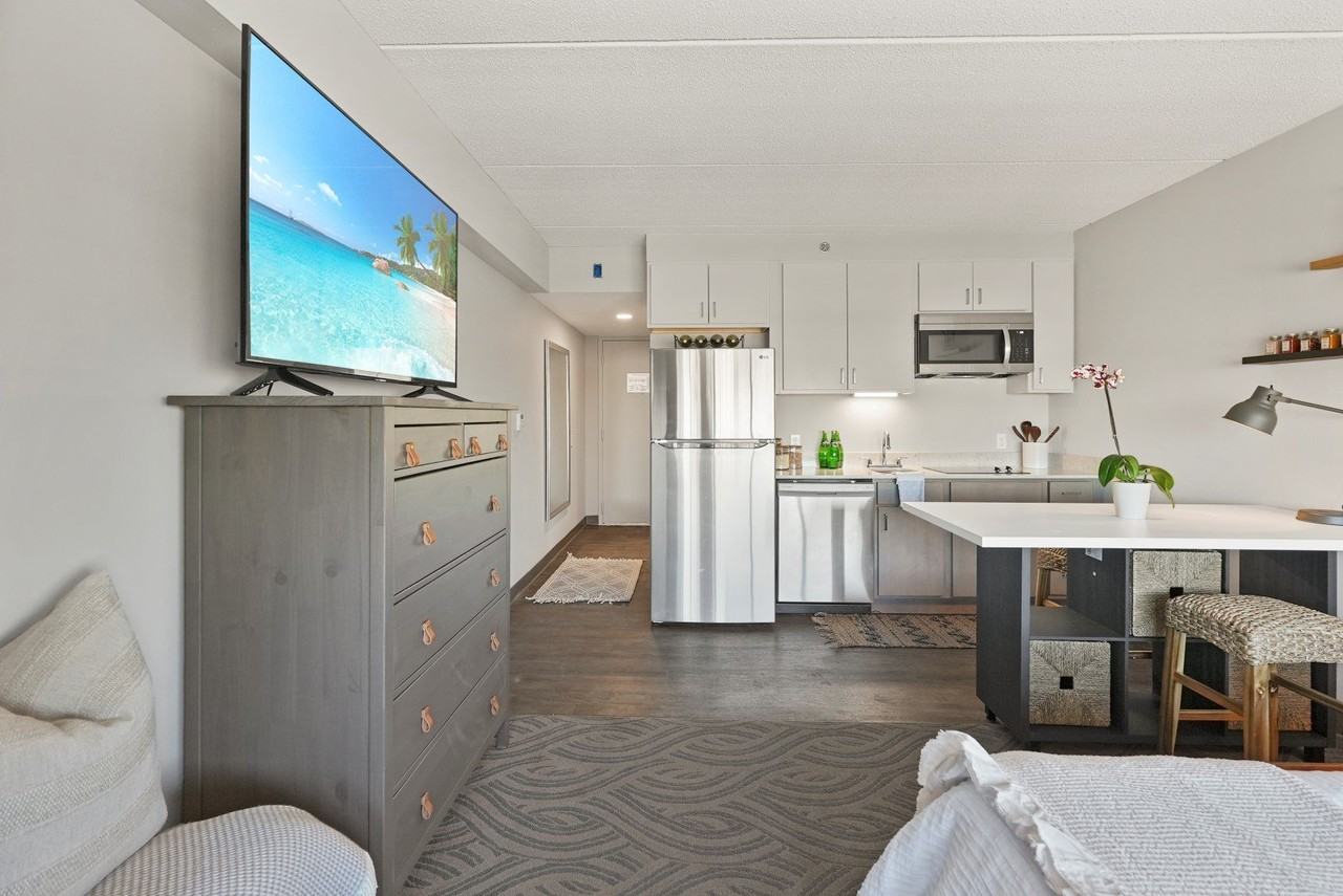 AIRE MSP Apartments - Photo 6 of 50