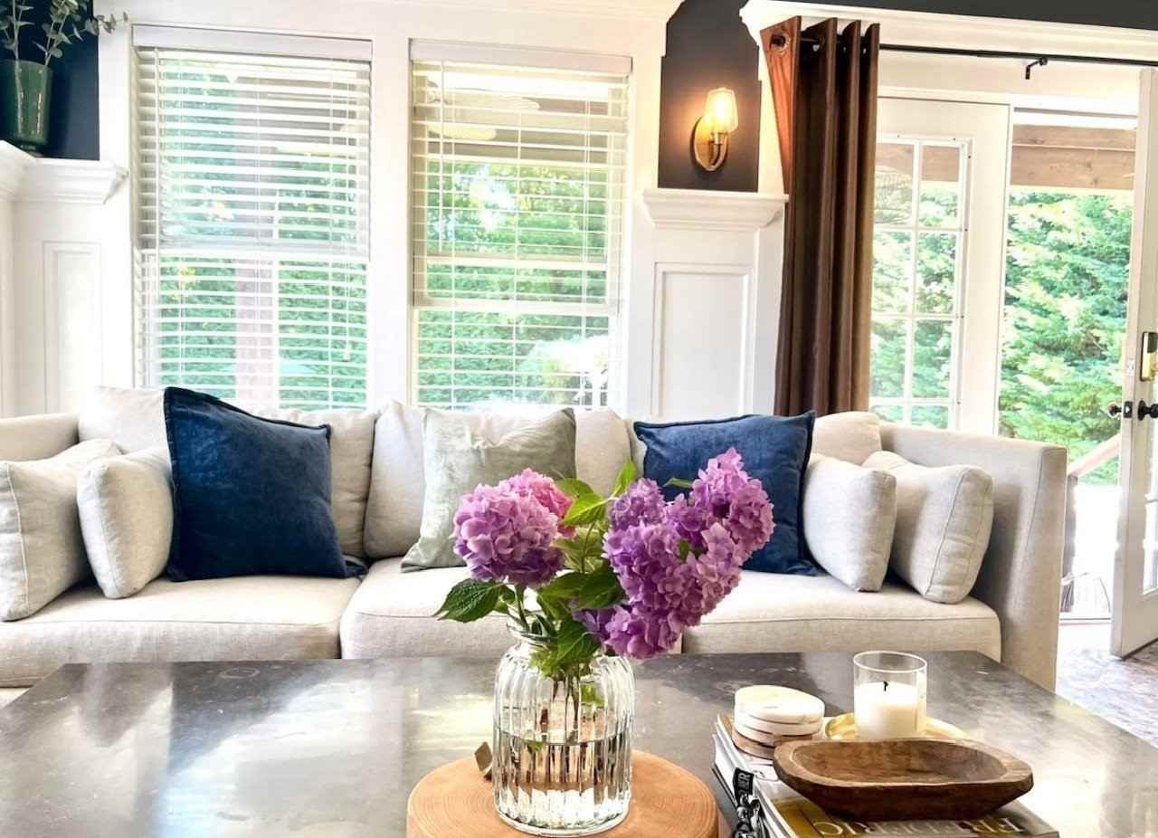 31 Senix Ave - Photo 2 of 27