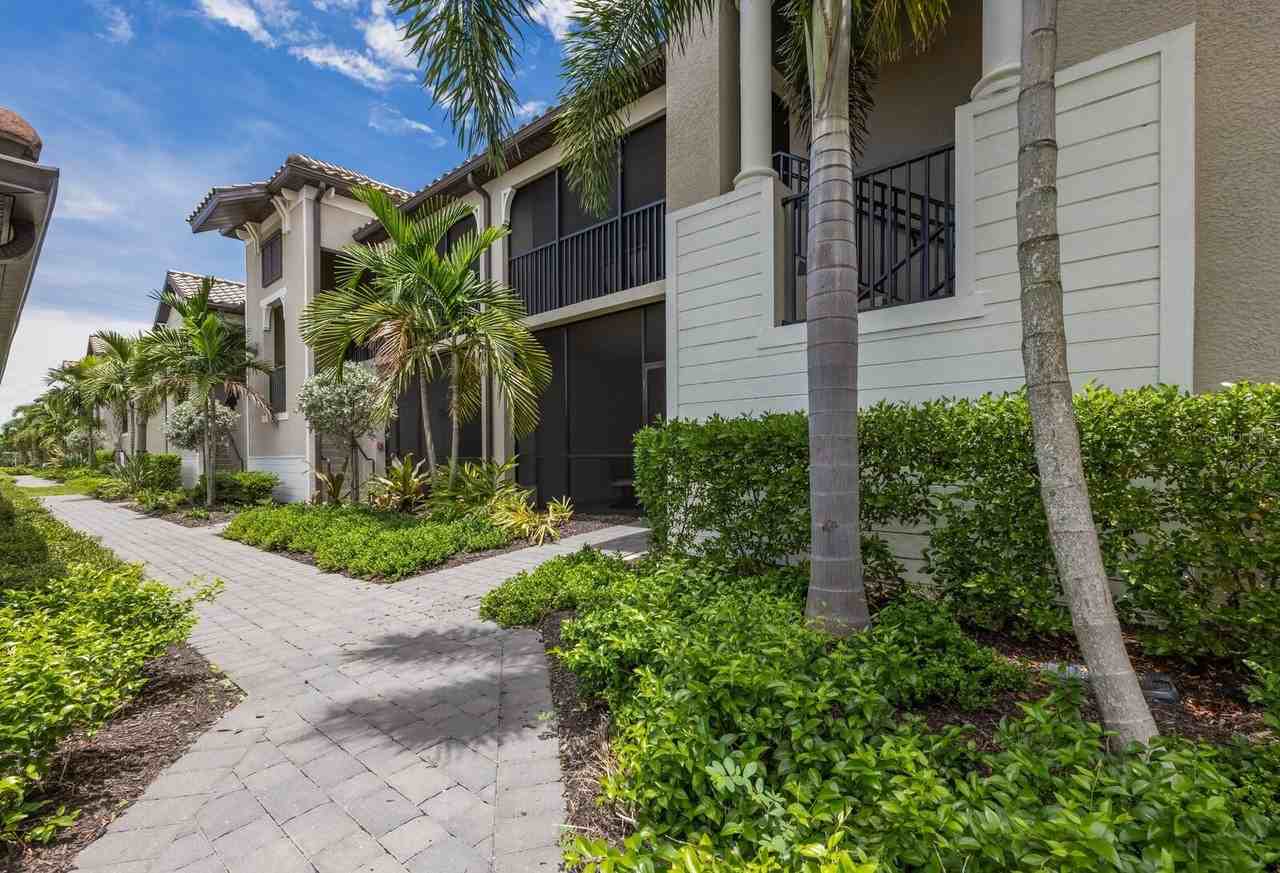 5721 Palmer Cir #103 - Photo 4 of 50