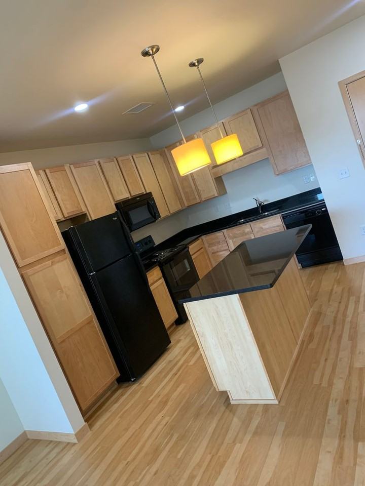 The Marks - Photo 2 of 8