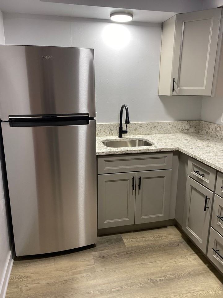 2515 Se Monroe St - Photo 3 of 11