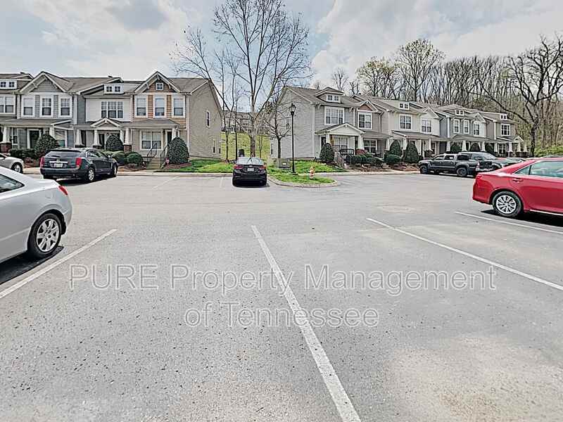 426 Shadow Glen Dr - Photo 3 of 23