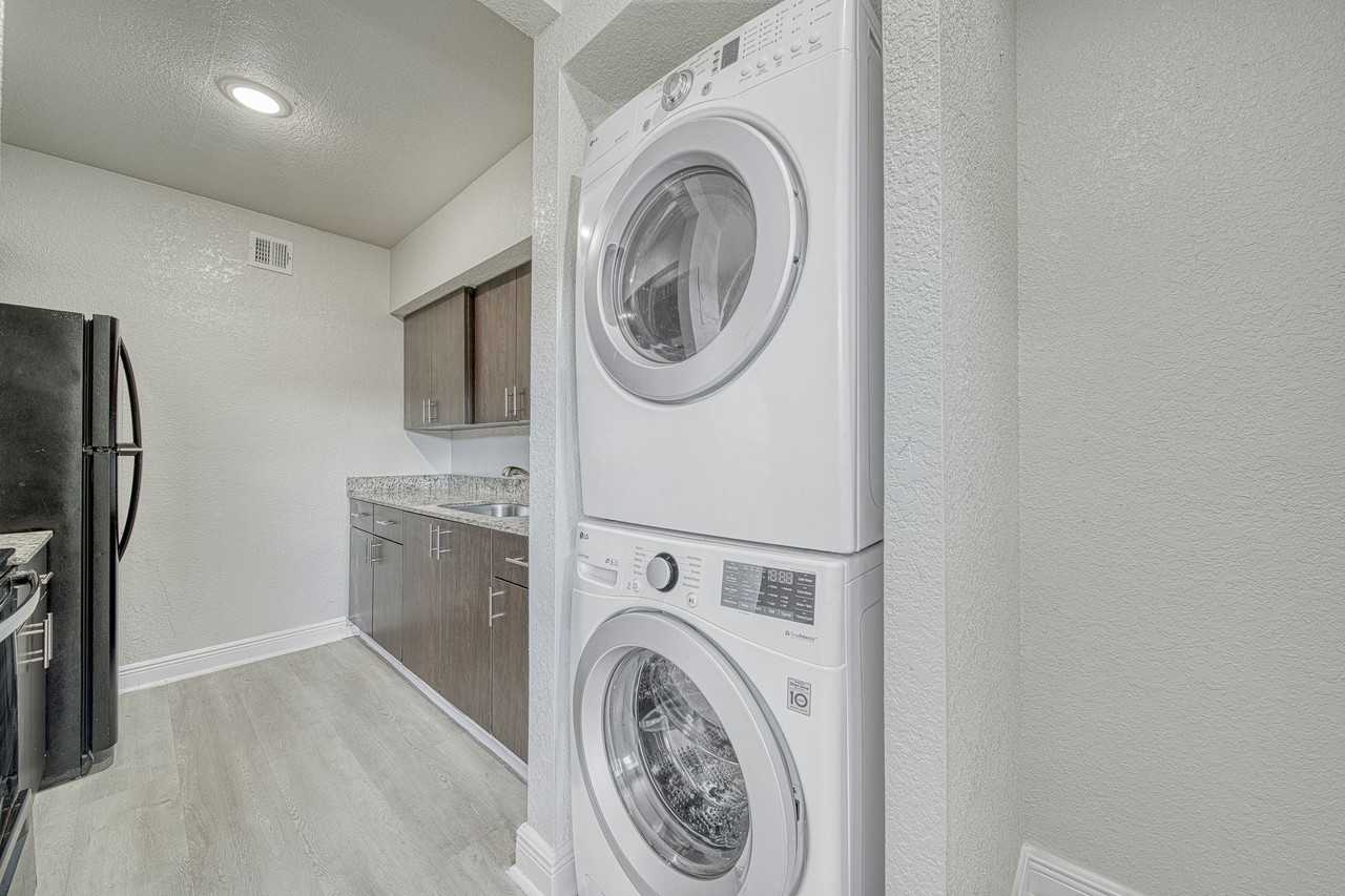 Prestige Stone Apartments! - Photo 2 of 6