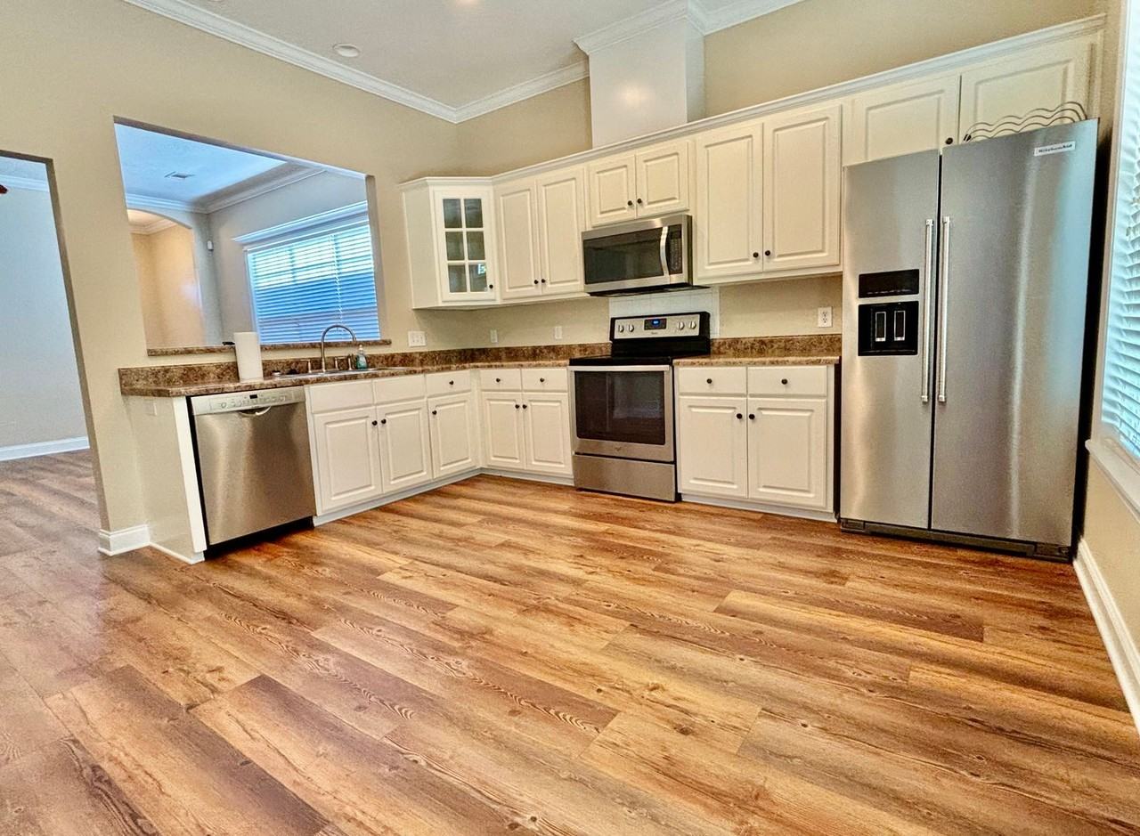 2508 Grier Cir - Photo 3 of 14