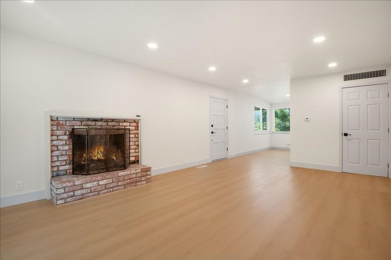 10178 Alpine LLC - Photo 2 of 17