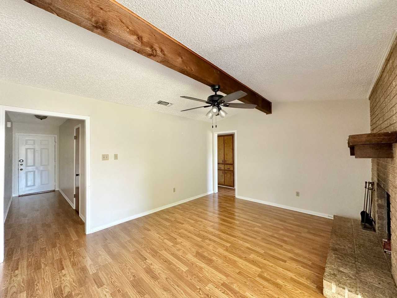 3706 Madison Dr - Photo 5 of 31