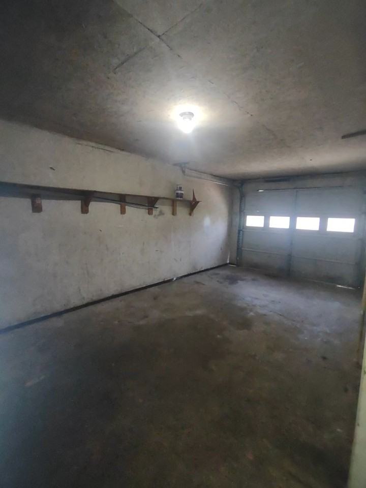 Chris Drive Apartments - Photo 2 of 12