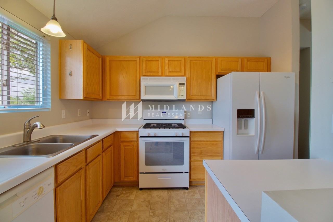 2707 Mesa St - Photo 5 of 19
