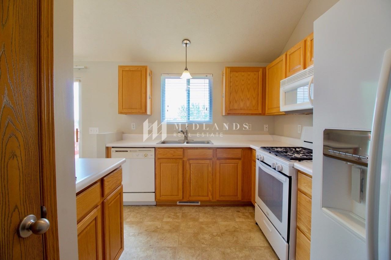 2707 Mesa St - Photo 6 of 19