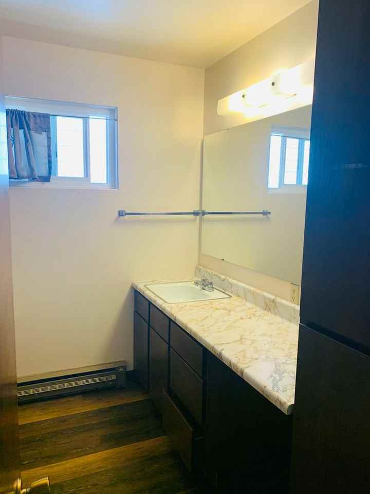 Raymond Duplex - Photo 2 of 19