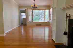 featured image of 429 E Meyer Blvd