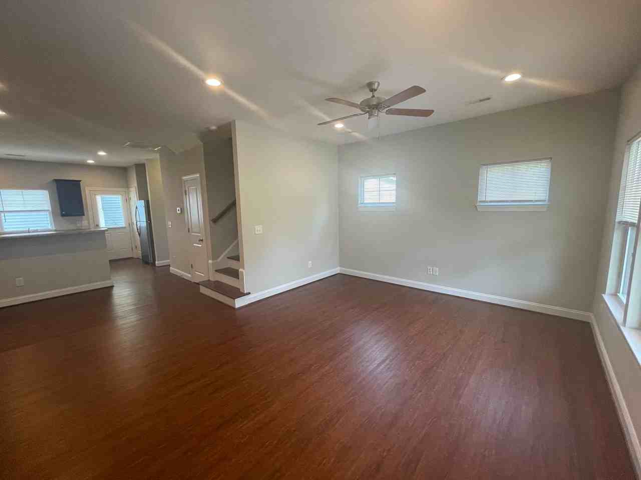 5026 Park Ave - Photo 3 of 18
