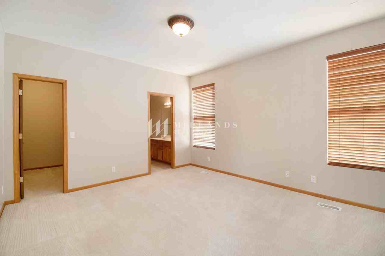 14002 Kelly Dr - Photo 6 of 15