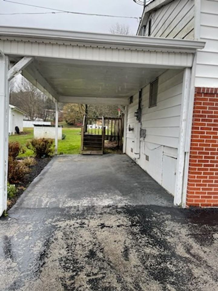749 W Union Valley Rd - Photo 3 of 11