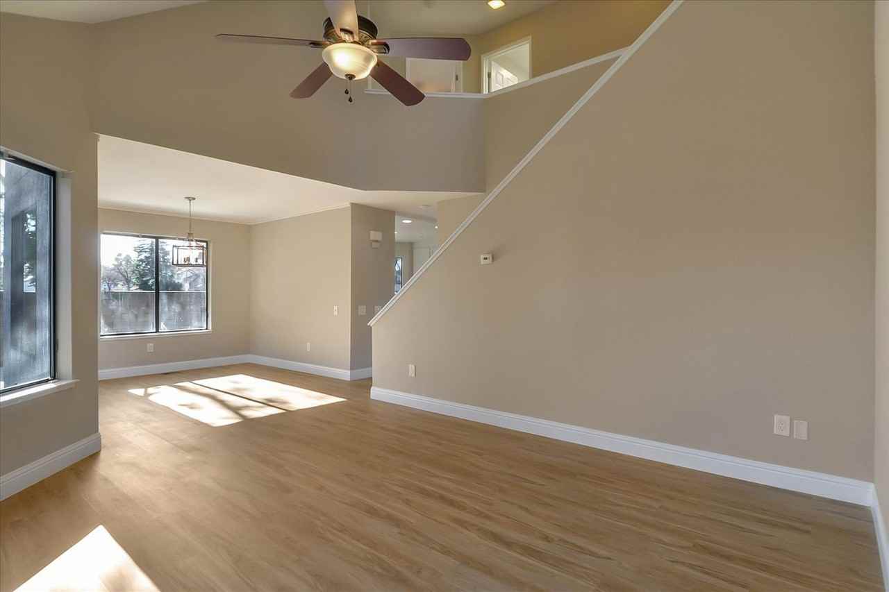 970 Antelope Ter - Photo 4 of 26