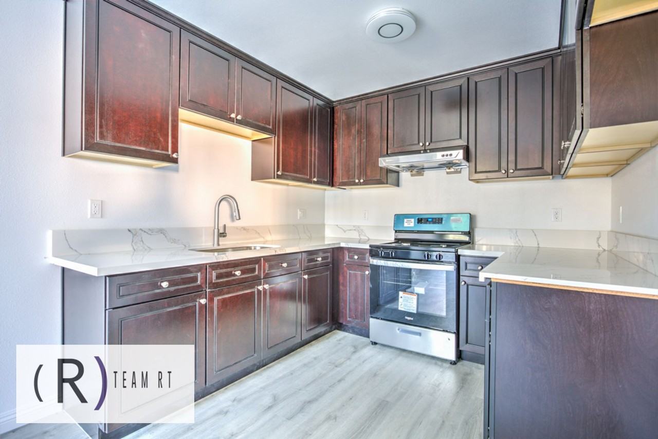 1240 W Rosewood - Photo 2 of 24