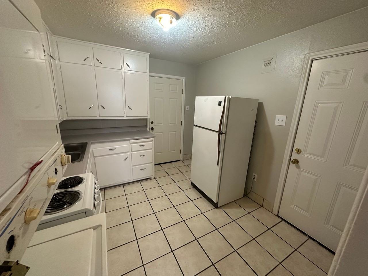 3020 46th St Rear - Photo 3 of 14