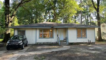 featured image of 3717 Grammont St