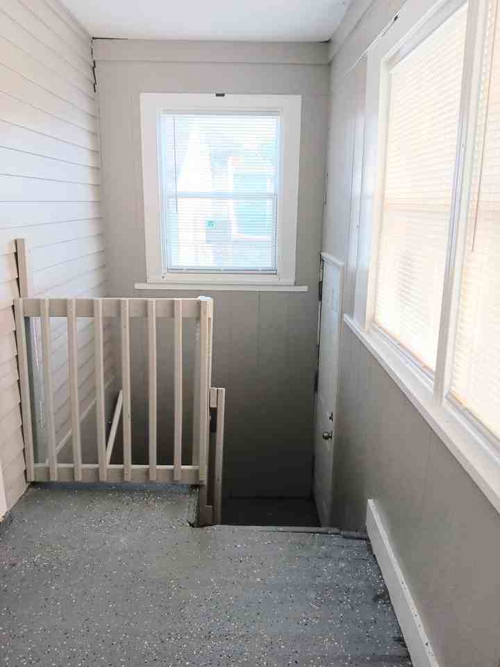 412 S Hancock St - Photo 2 of 16