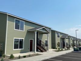 featured image of 7850 Paradise Way