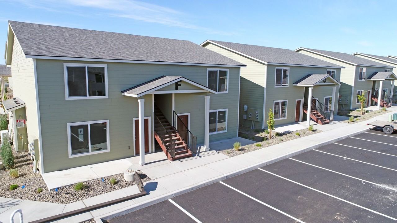 Paradise 88 - Photo 2 of 50