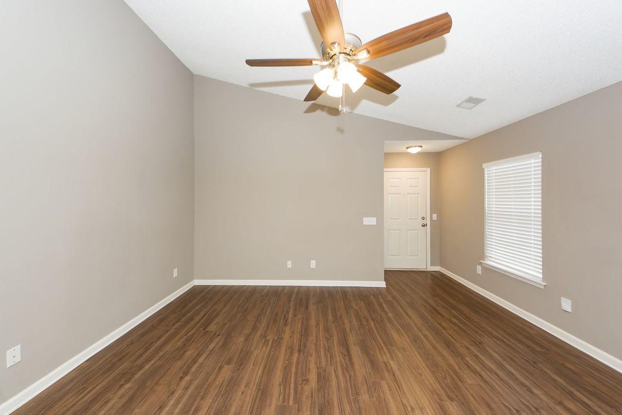 69 Blue Jasmine Ln - Photo 6 of 36