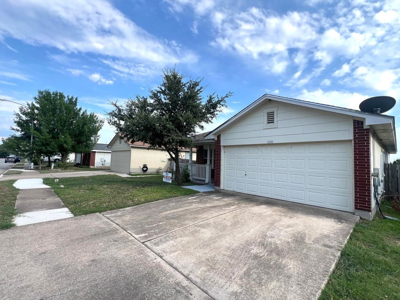 15111 Mimebark Way - Photo 2 of 23