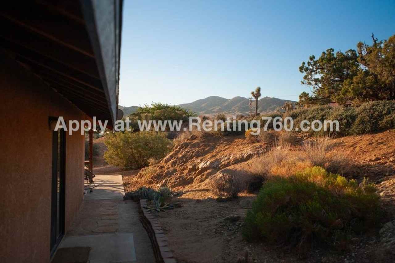 55769 Desert Gold Dr - Photo 5 of 37