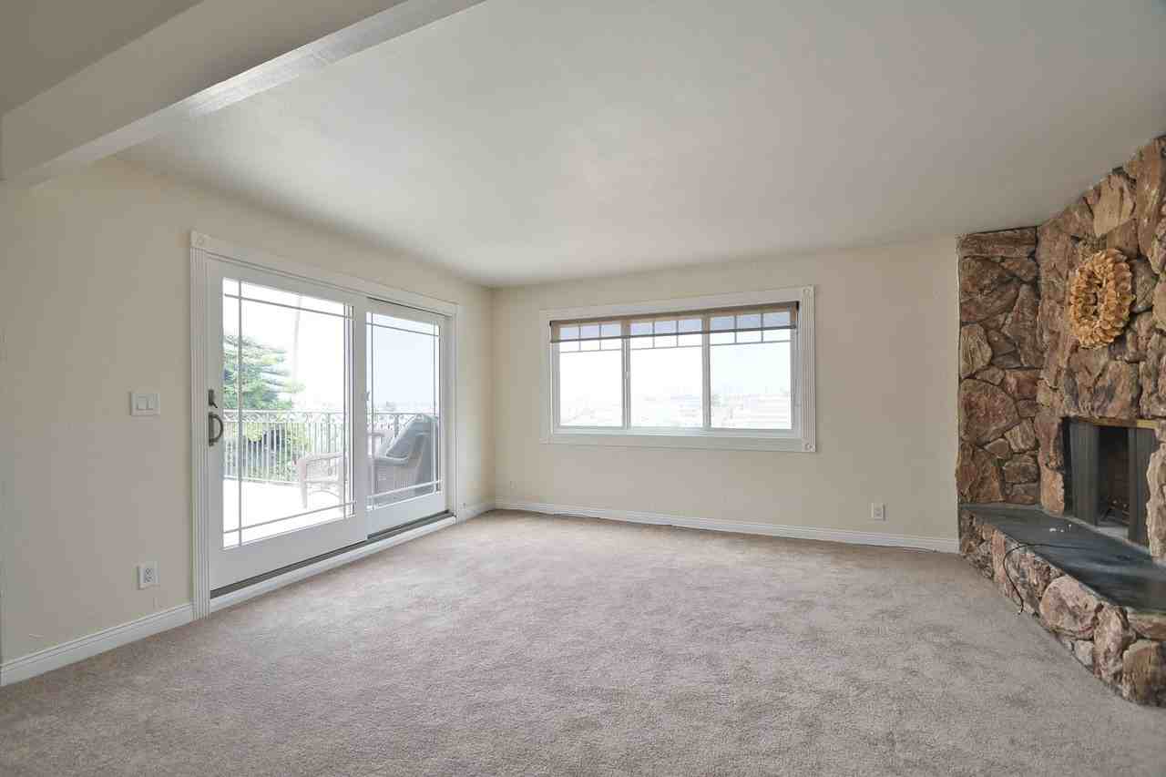 1010 N Prospect Ave - Photo 2 of 25