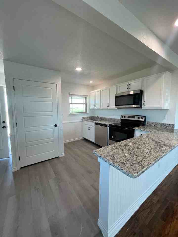 4665 County Road 223 - Photo 2 of 7