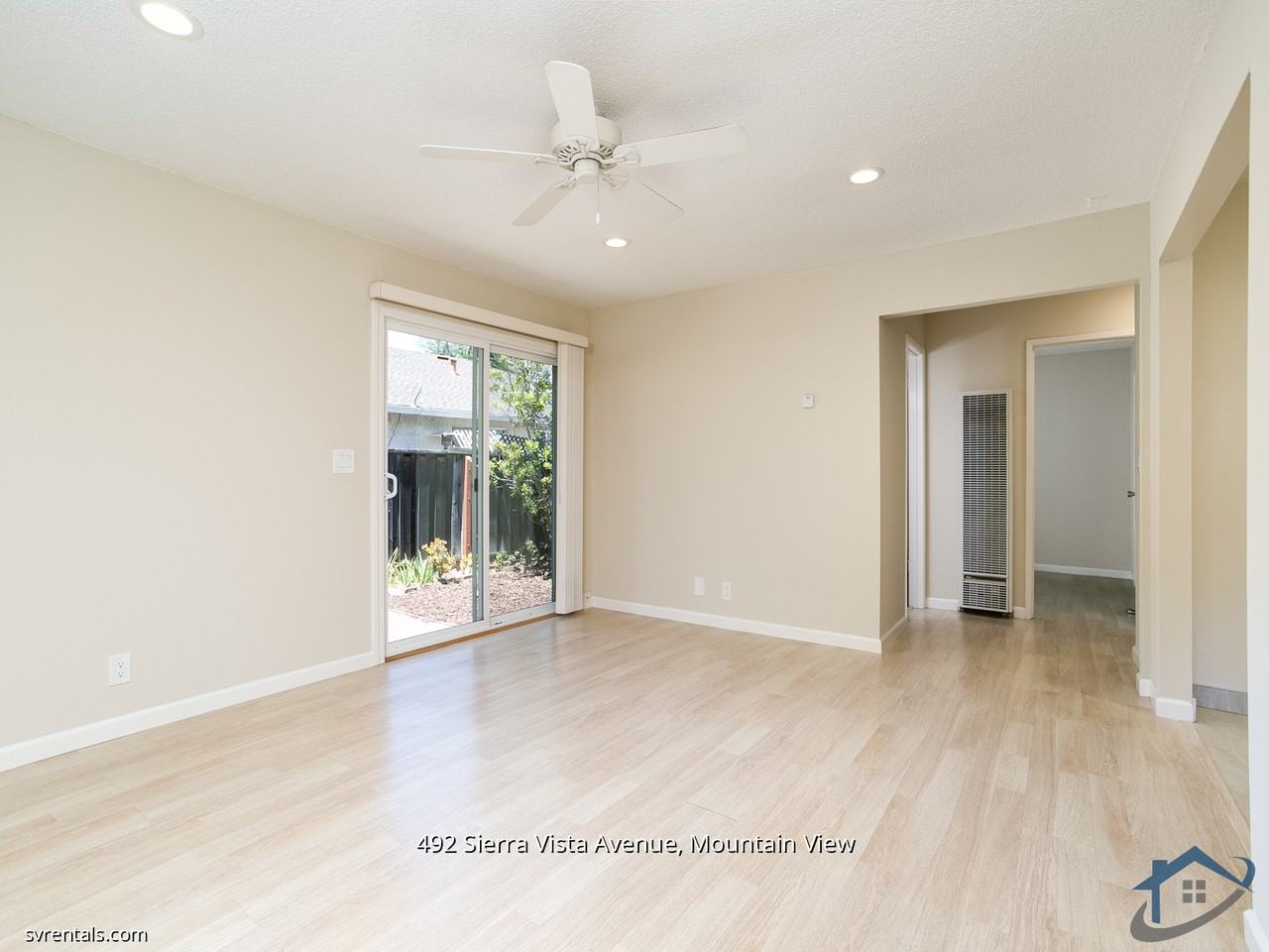 492 Sierra Vista Avenue - Photo 3 of 18