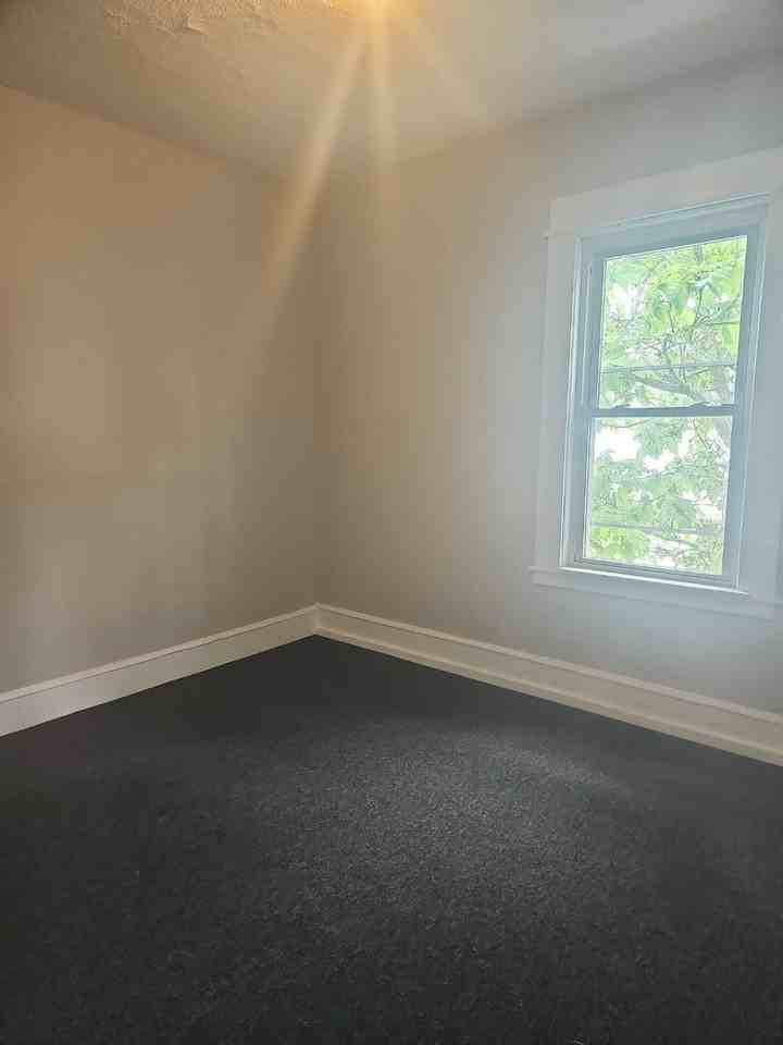 23 Beetle Street - Photo 3 of 6