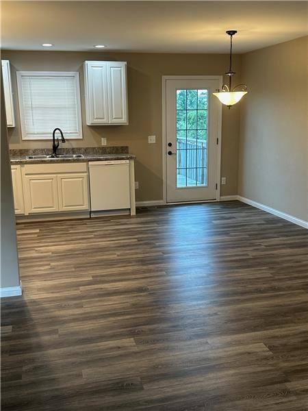 1125 Gemstone Pointe Dr - Photo 5 of 13