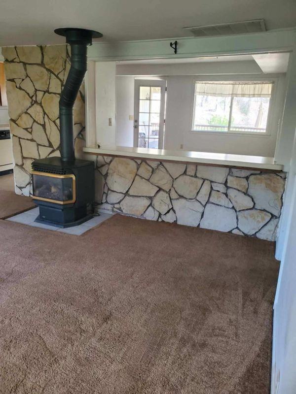 15084 Miners Gulch Rd - Photo 3 of 13