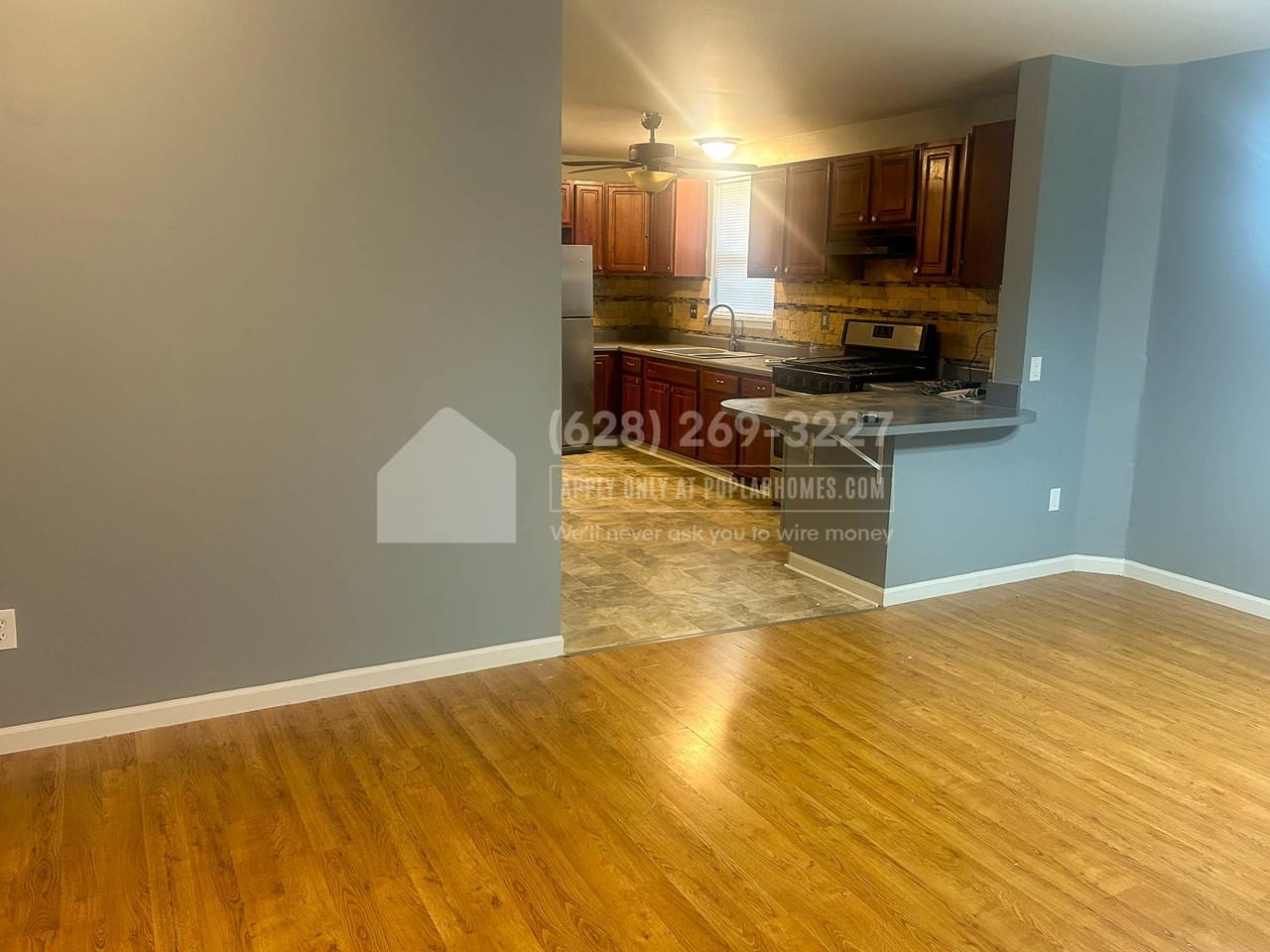 2167 Edmund Ave - Photo 3 of 21