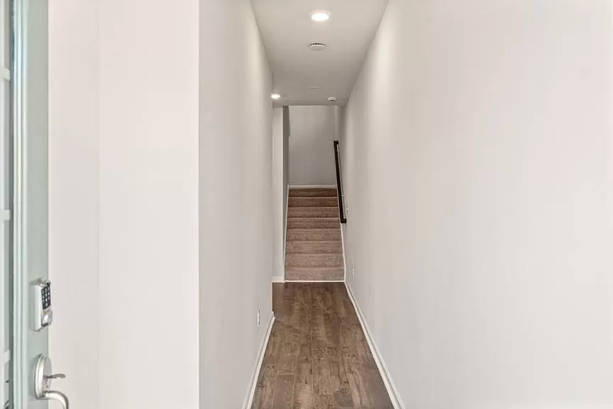 1577 Halbrook Pl Sw #1577 - Photo 4 of 19