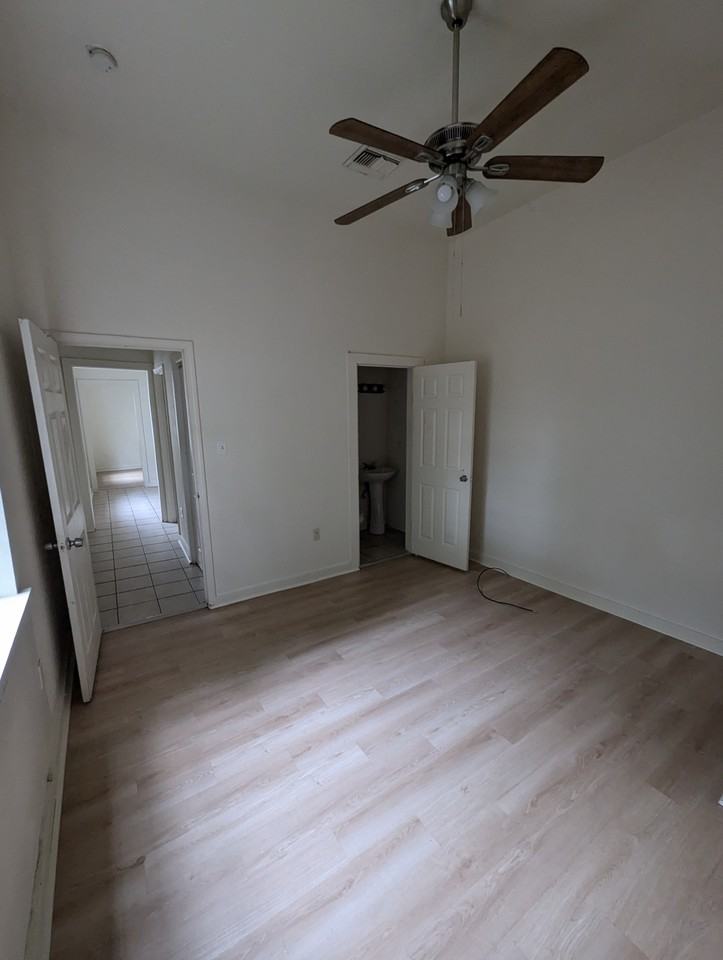 2914 Baudin St #NA - Photo 7 of 14