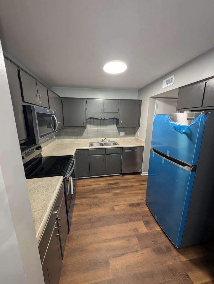 4336 Edith Ln #E - Photo 5 of 19