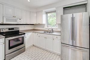 379 Vaughan Road - Photo 3 of 12