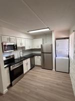 featured image of 1250 E 10th St