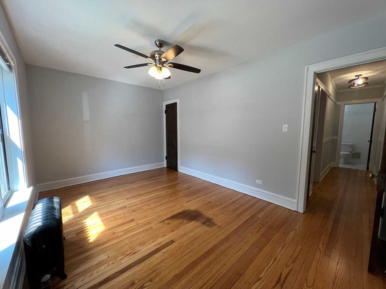 2121 Ridge Ave - Photo 7 of 19