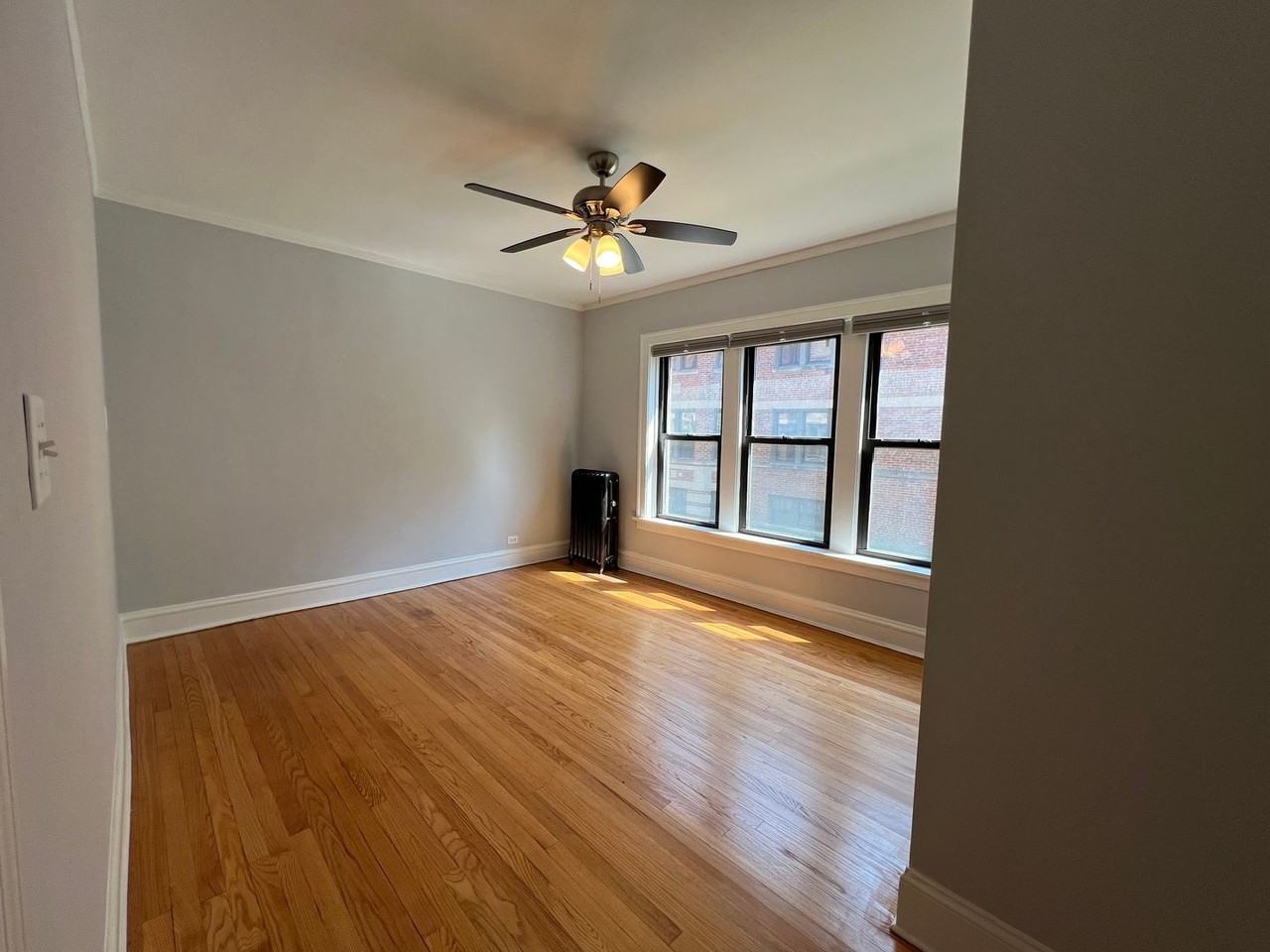 2121 Ridge Ave - Photo 5 of 18