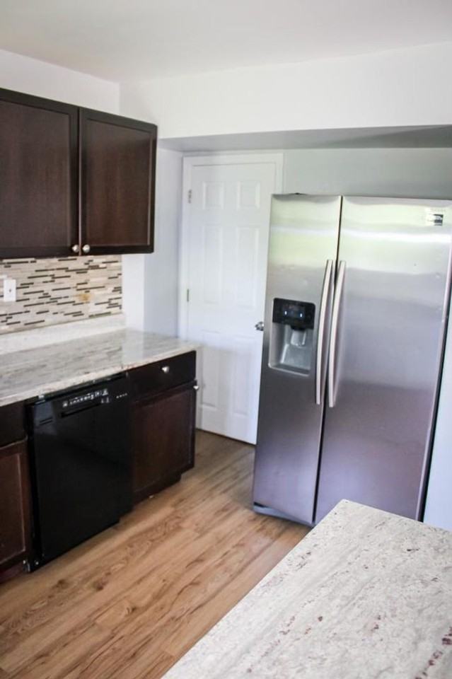 2520 Cylburn Ave - Photo 2 of 27