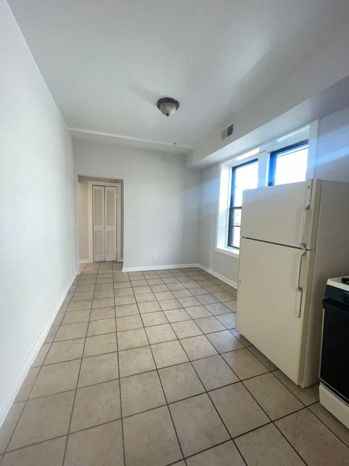 2200Mars - Photo 6 of 29