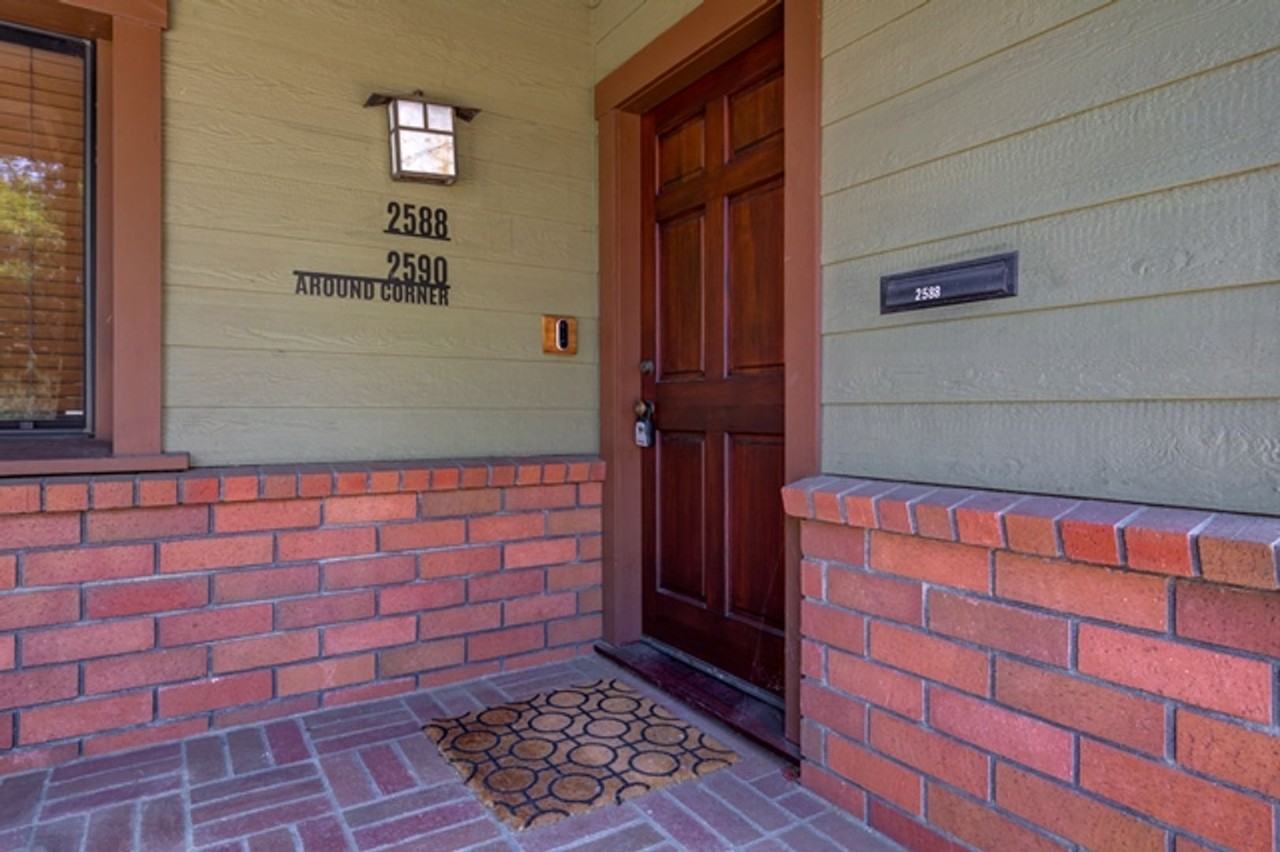 02588MI - Photo 2 of 50