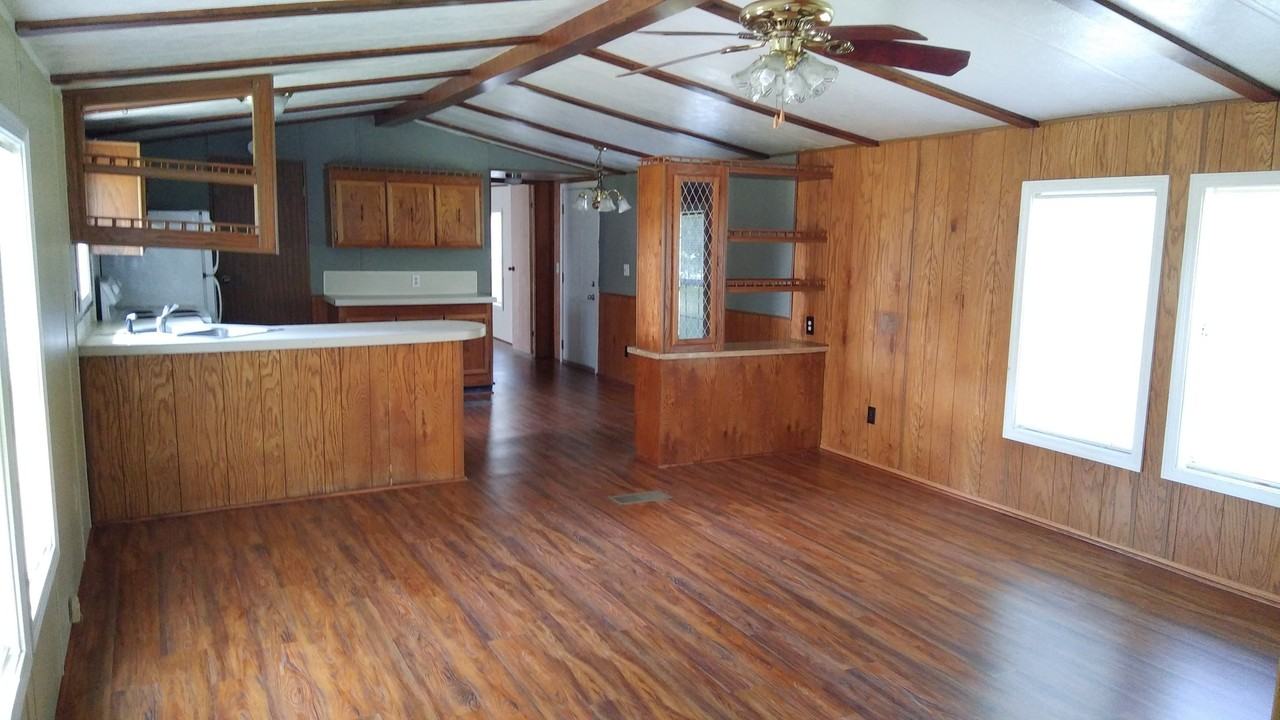 209 Gillman Hall Ln - Photo 2 of 7