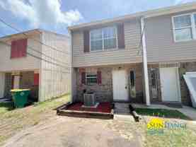 828 Shadow Ln - Photo 1 of 1